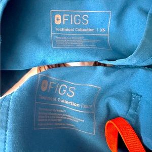 Can and small figs XS Catarina and XS petite Livingston Caribbean blue